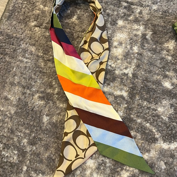 Coach legacy stripe pony tail scarf